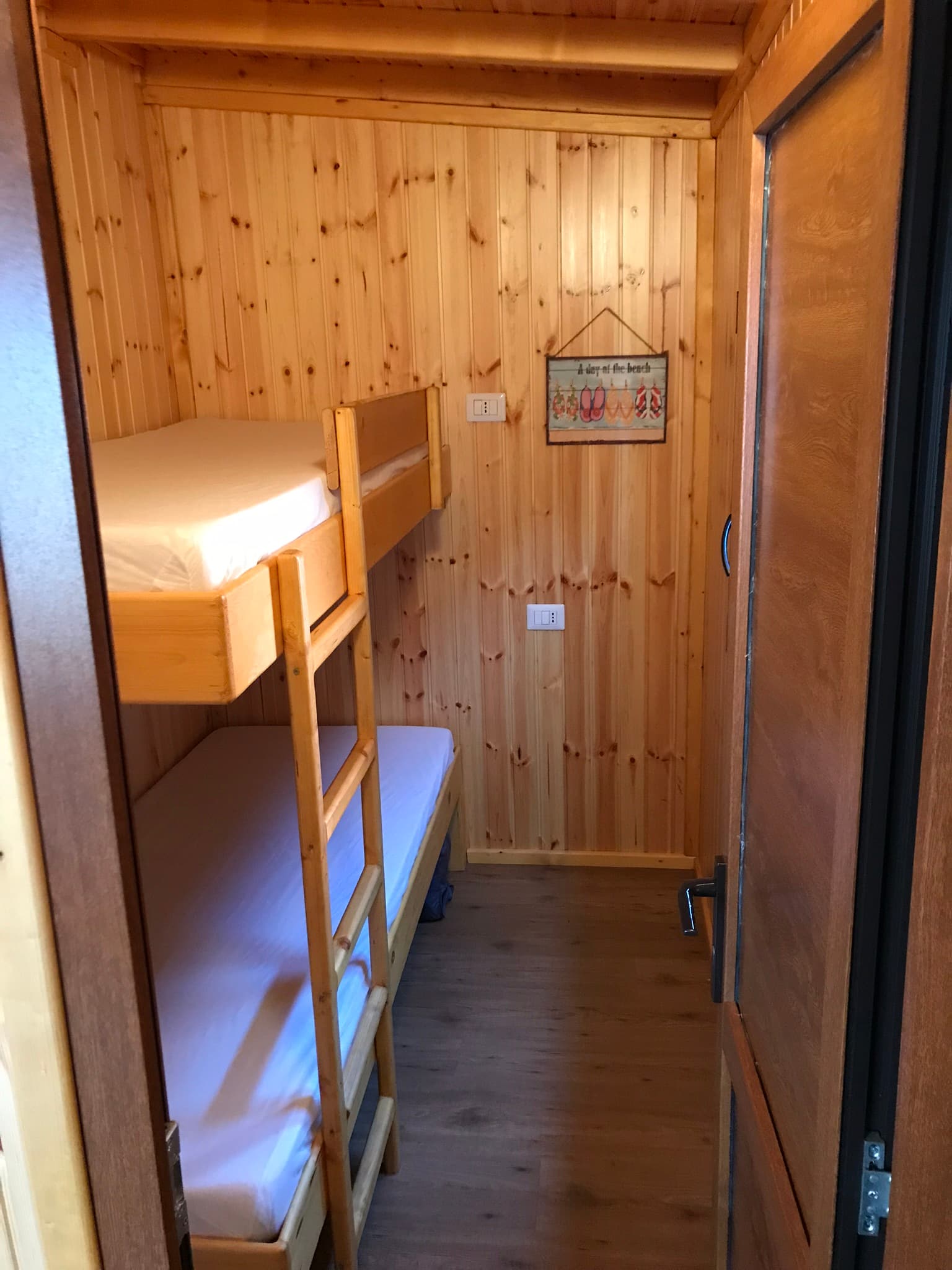 Kinderkamer met stapelbed